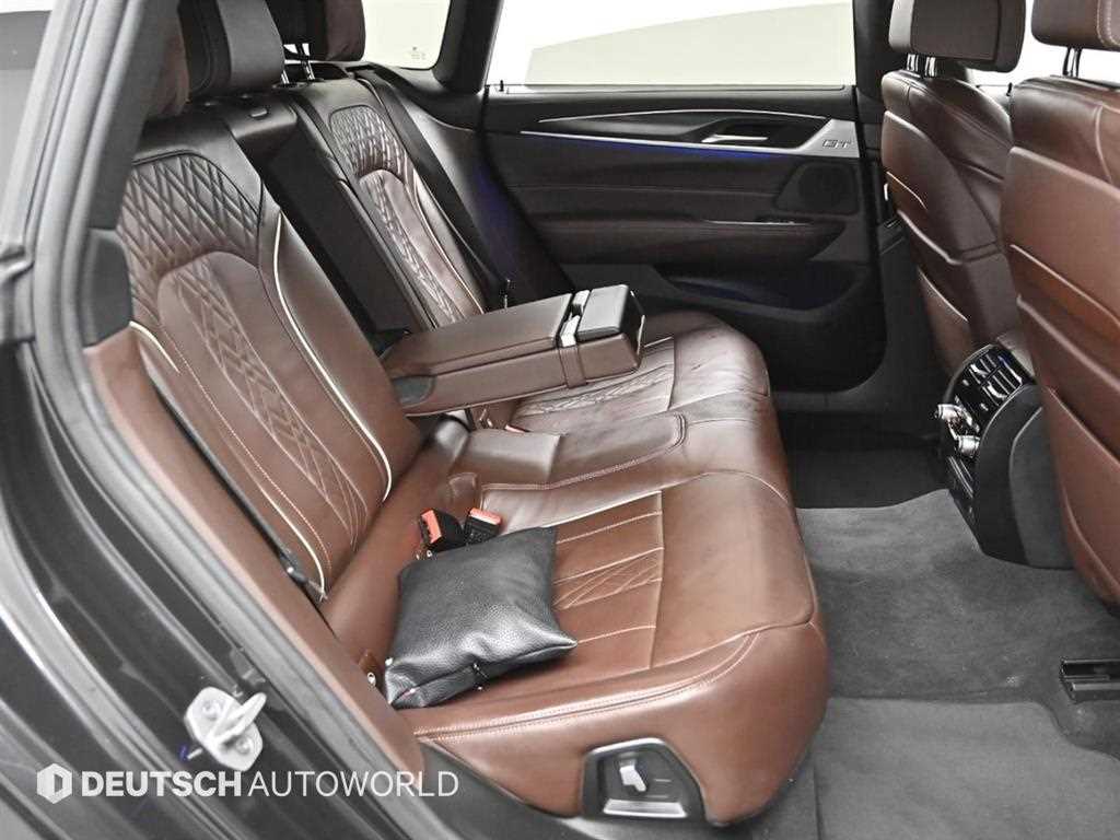 BMW Gran Turismo - Vista 12