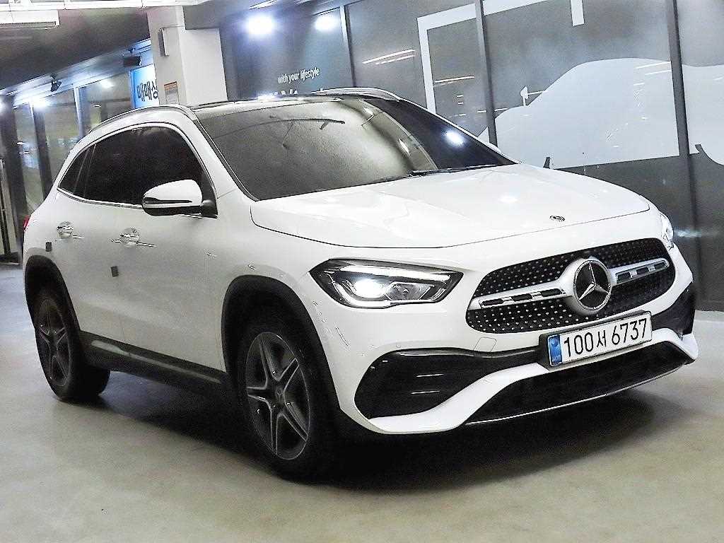 Mercedes Benz GLA Class 2020 Blanco - Importación desde Corea - HF Imports Iquique - Foto 1