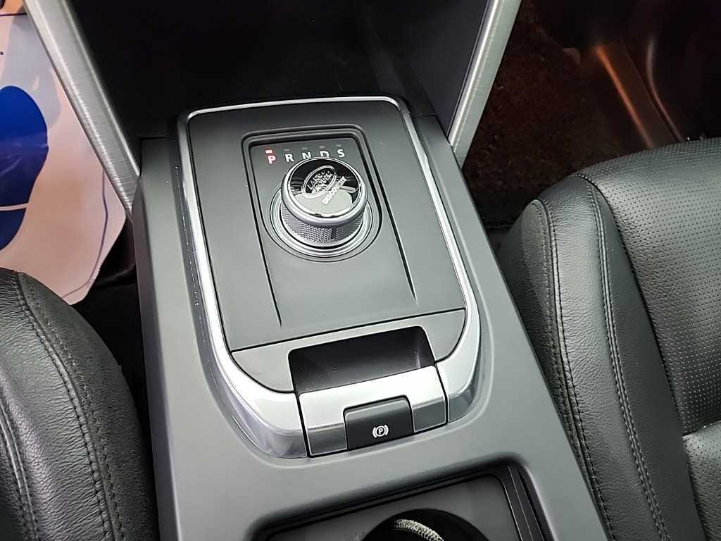 Land Rover Discovery Sports - Vista 8