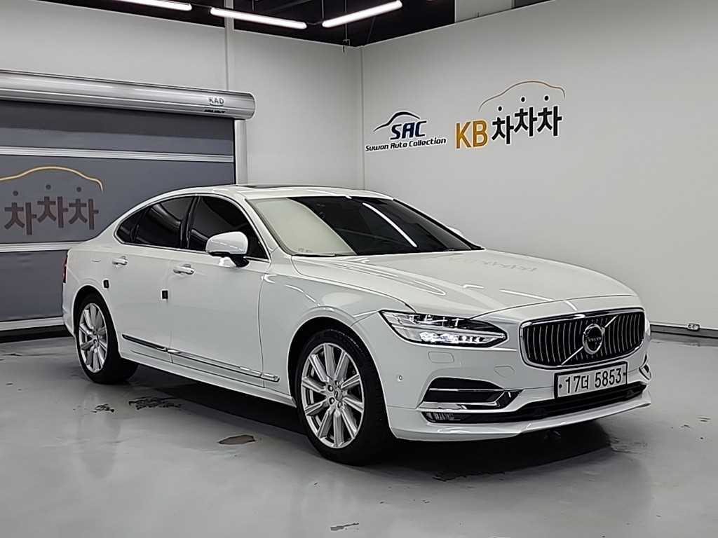 Volvo S90 - Vista 4