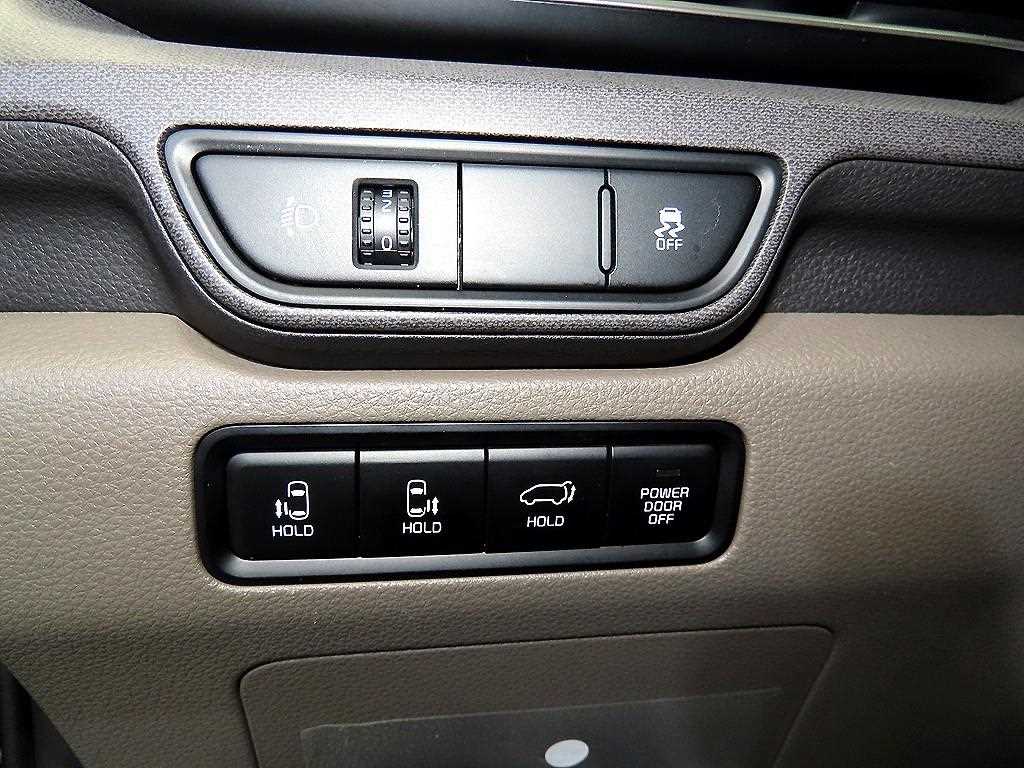 KIA Carnival 2024 - Importación desde Corea - HF Imports Iquique - Foto 13