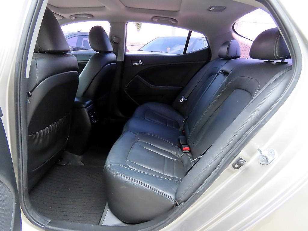 KIA K5 - Vista 6