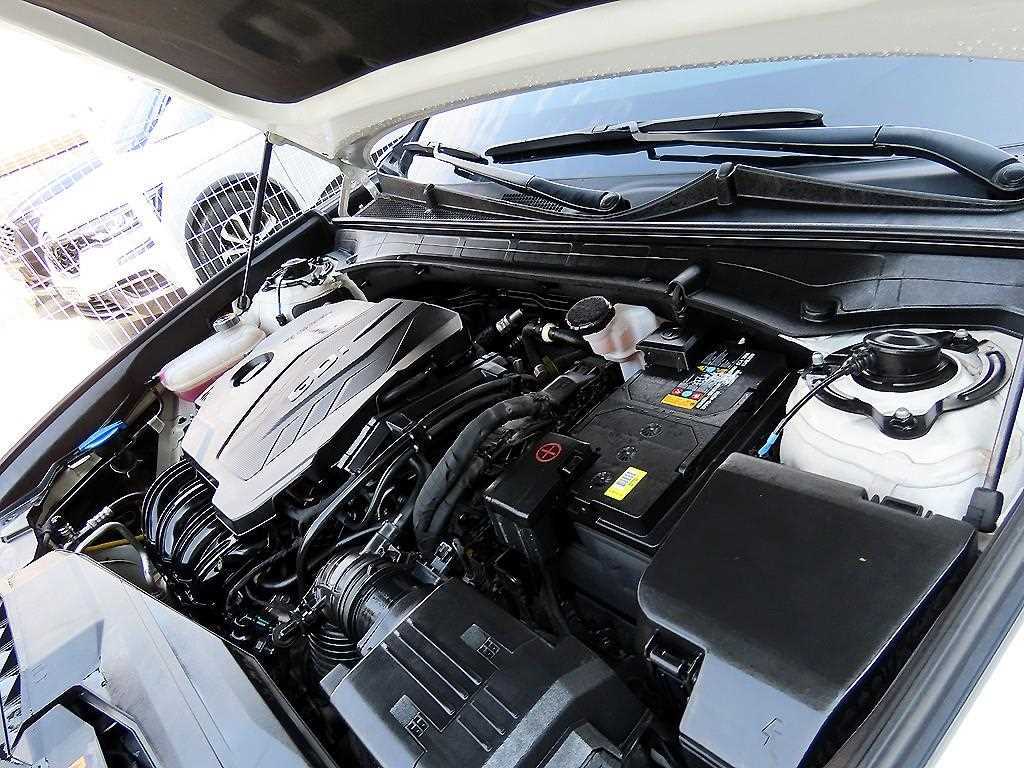 HYUNDAI Grandeur 2023 Blanco - Importación desde Corea - HF Imports Iquique - Foto 19