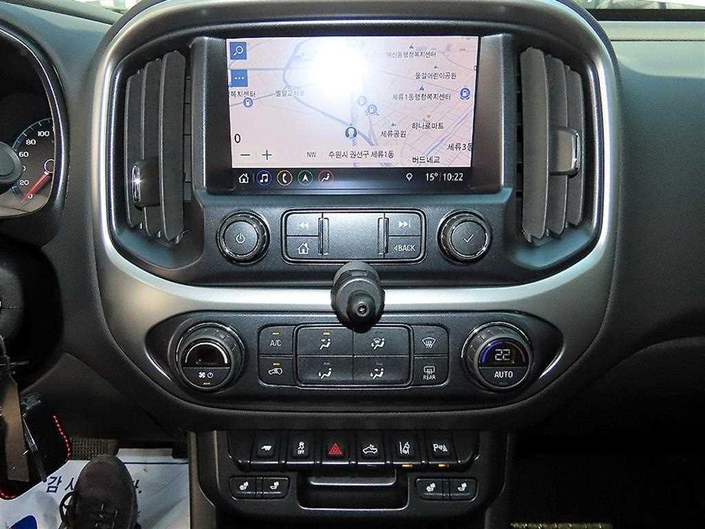 Chevrolet ?Colorado 2021 Blanco - Importación desde Corea - HF Imports Iquique - Foto 13