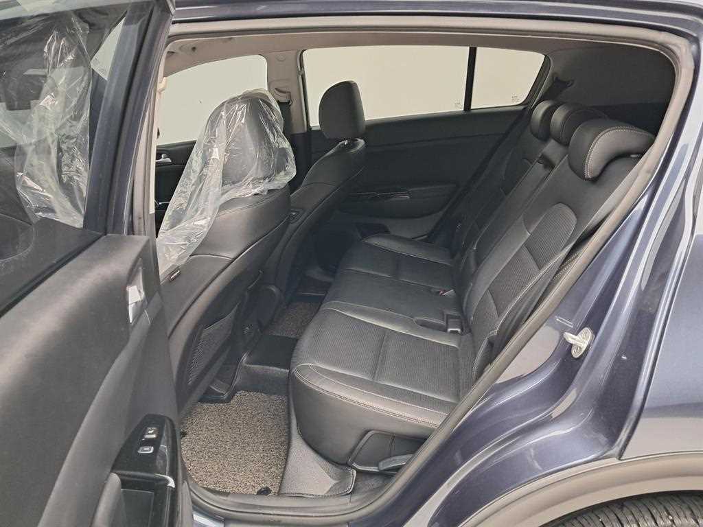 KIA Sportage - Vista 12