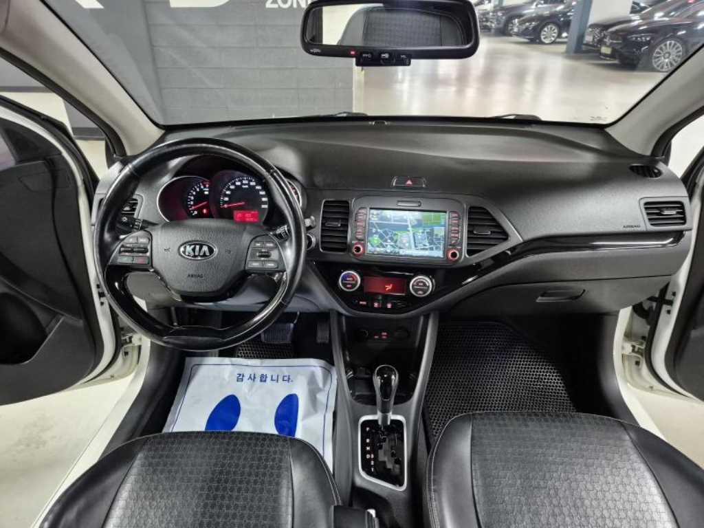 KIA Morning - Vista 5