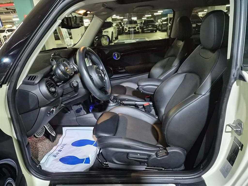 Mini Cooper - Vista 6