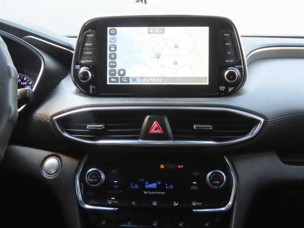 HYUNDAI Santa Fe - Vista 10