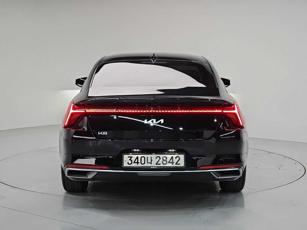 KIA K8 - Vista 3