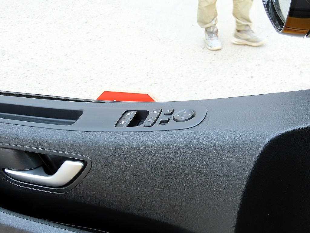 HYUNDAI Staria - Vista 12