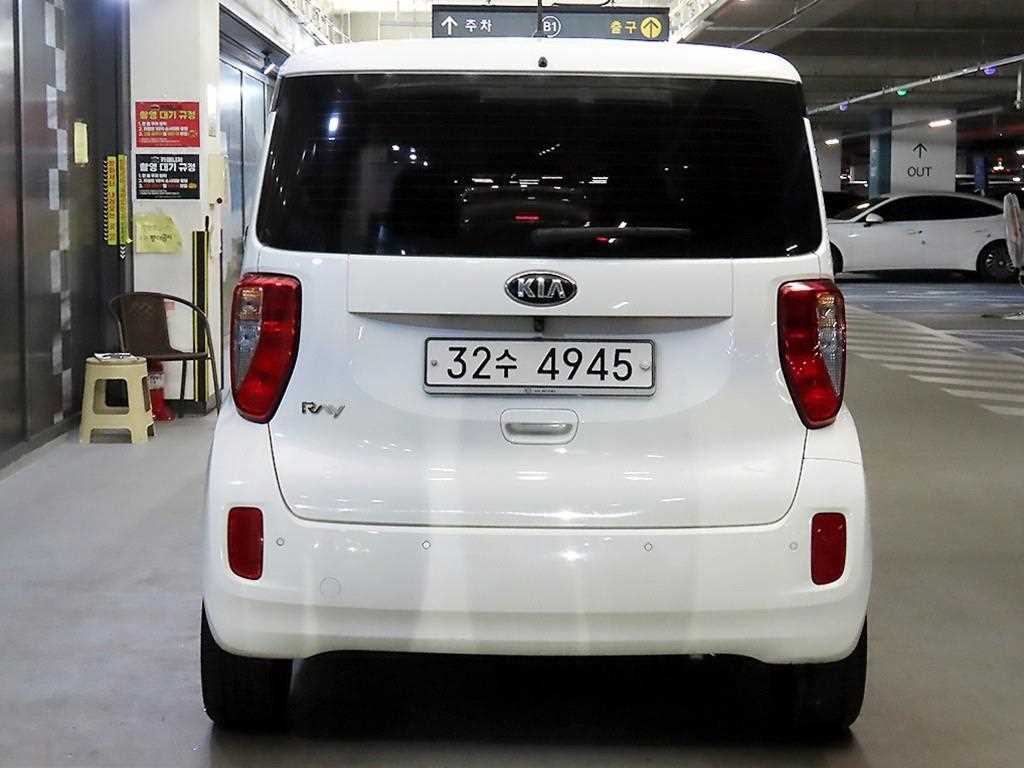 KIA Ray - Vista 5