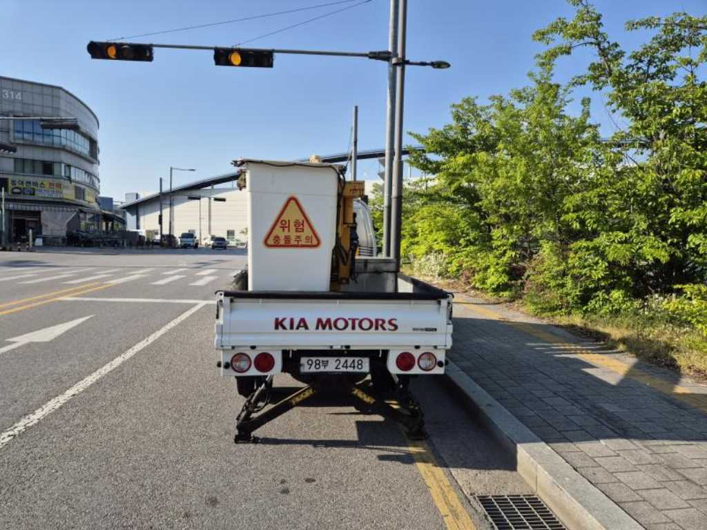 Small Truck Cargo (small) - Vista 7