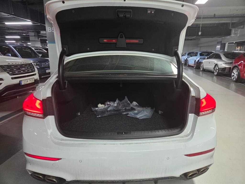 Genesis G80 2018 Blanco - Importación desde Corea - HF Imports Iquique - Foto 18