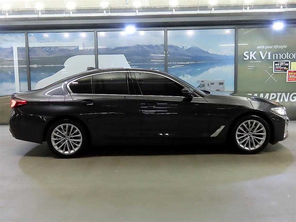 BMW 5 Series - Vista 3