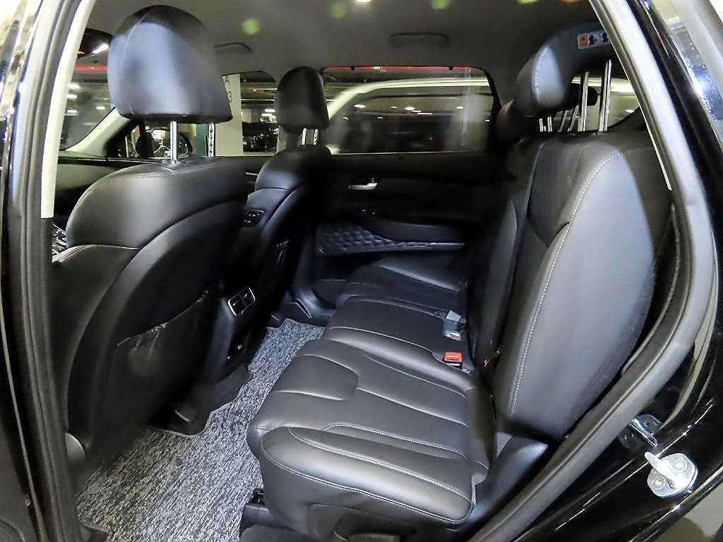HYUNDAI Santa Fe - Vista 7