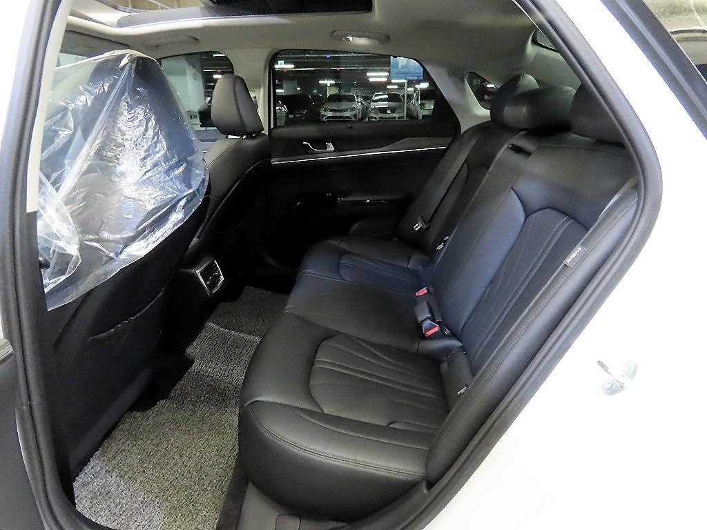 KIA K5 - Vista 7