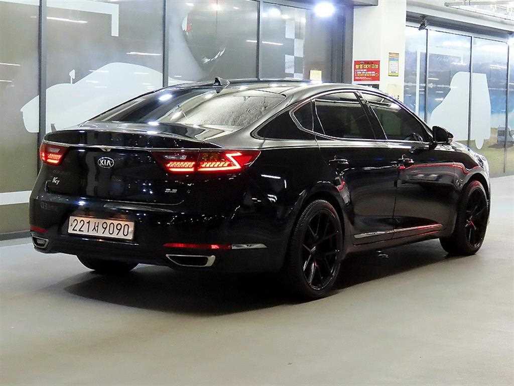 KIA K7 - Vista 4