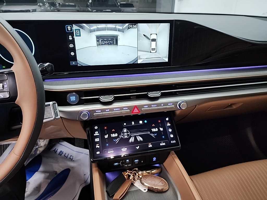 HYUNDAI Grandeur - Vista 10