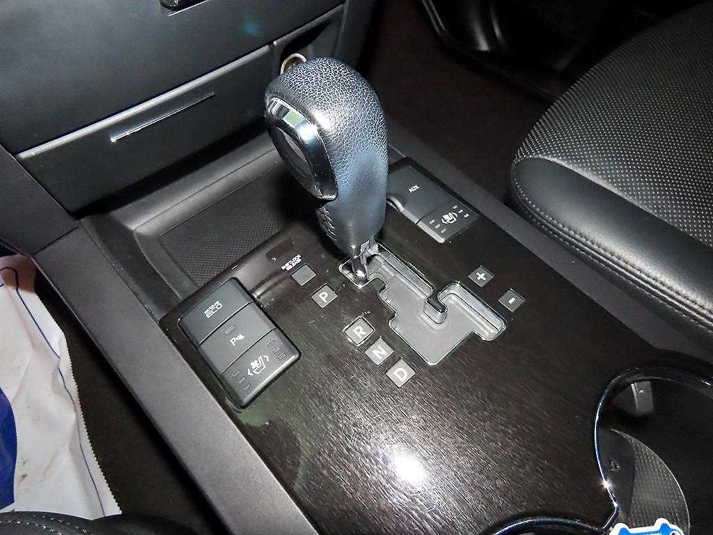 KIA Mohave - Vista 12