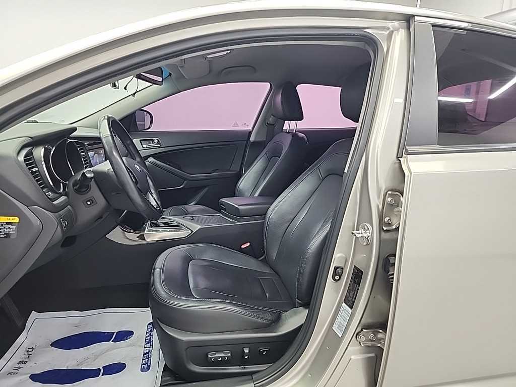 KIA K5 - Vista 11