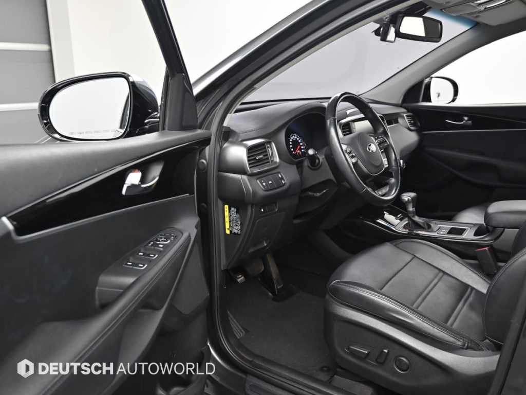 KIA Sorento - Vista 11