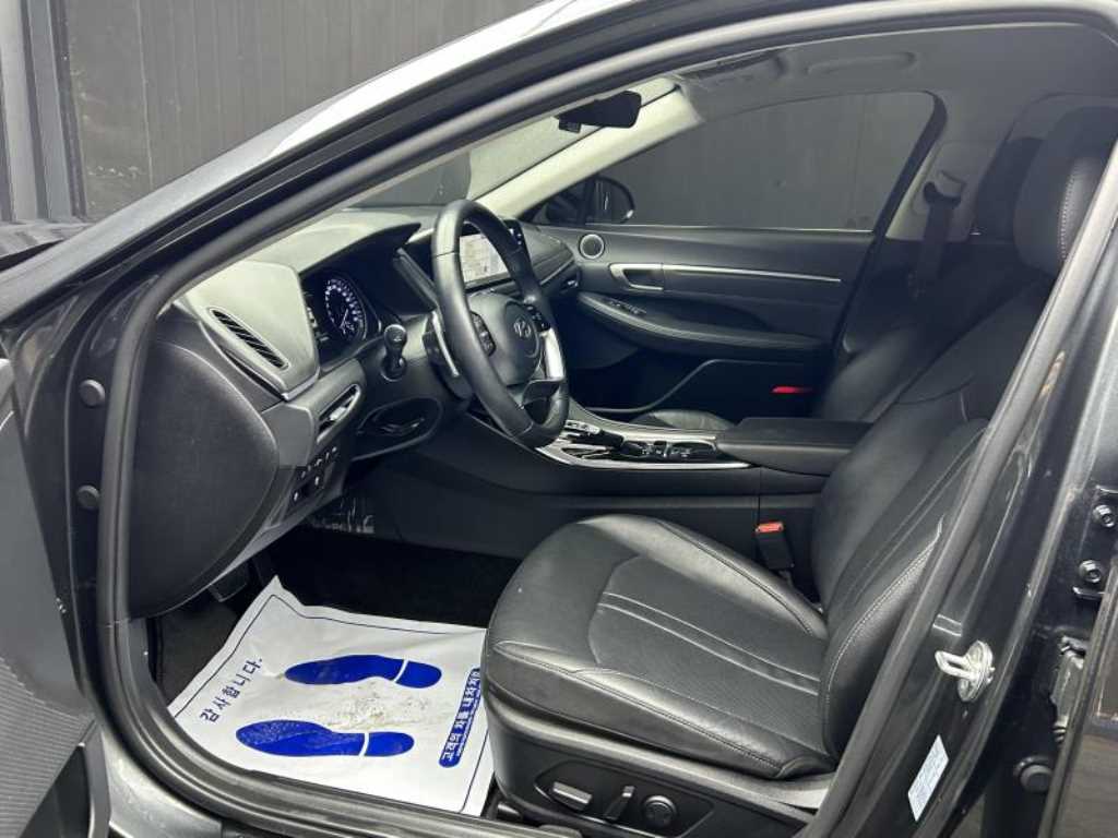 HYUNDAI Sonata - Vista 5