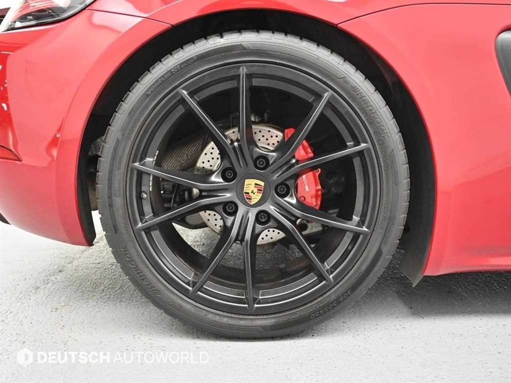 Porsche 718 - Vista 5