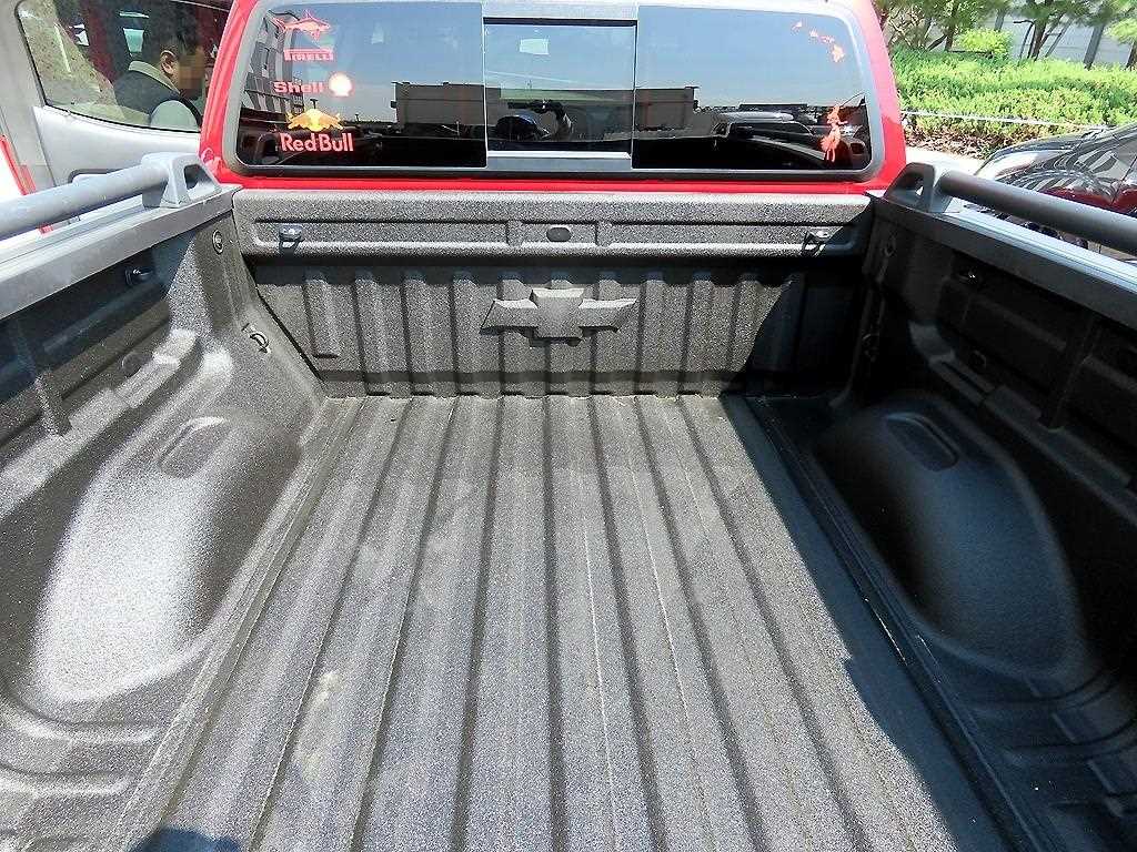 Chevrolet ?Colorado 2021 Rojo - Importación desde Corea - HF Imports Iquique - Foto 16