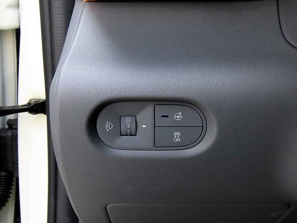 HYUNDAI Casper - Vista 12