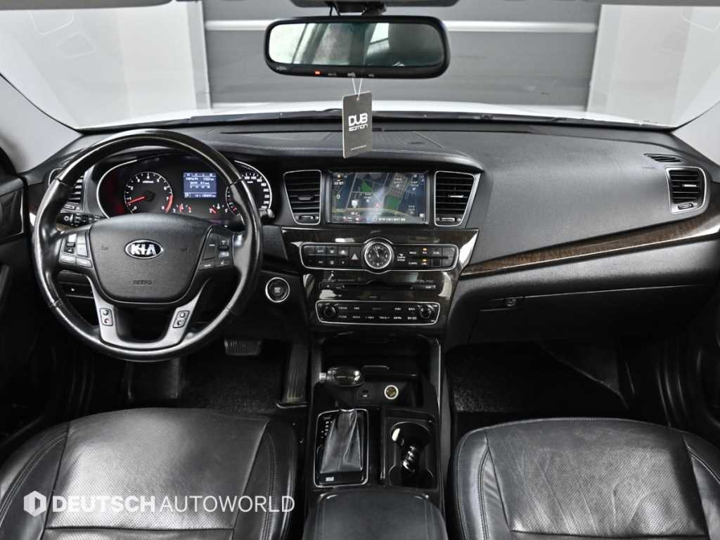 KIA K7 - Vista 8