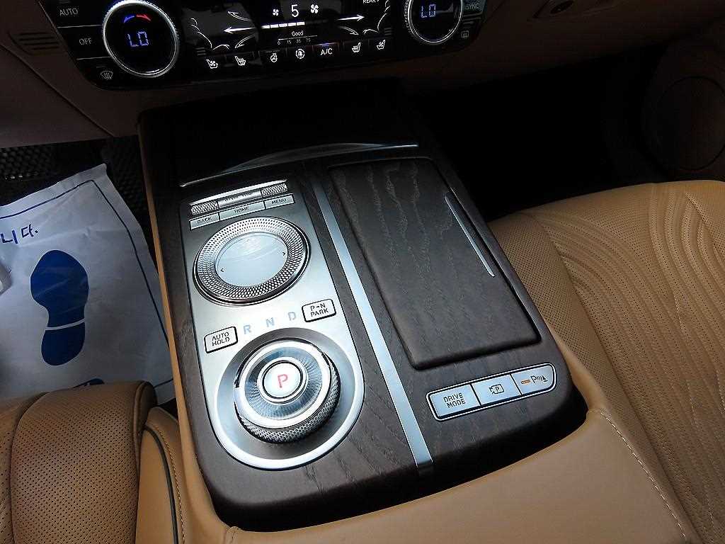 Genesis G80 - Vista 11