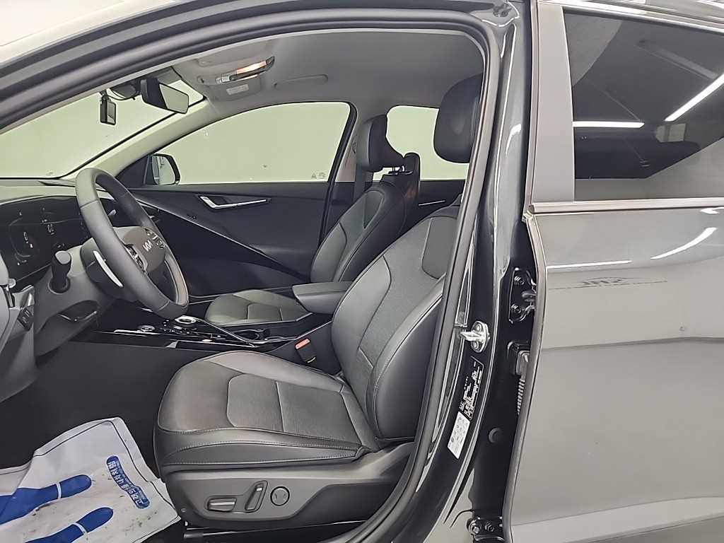 KIA Niro - Vista 11