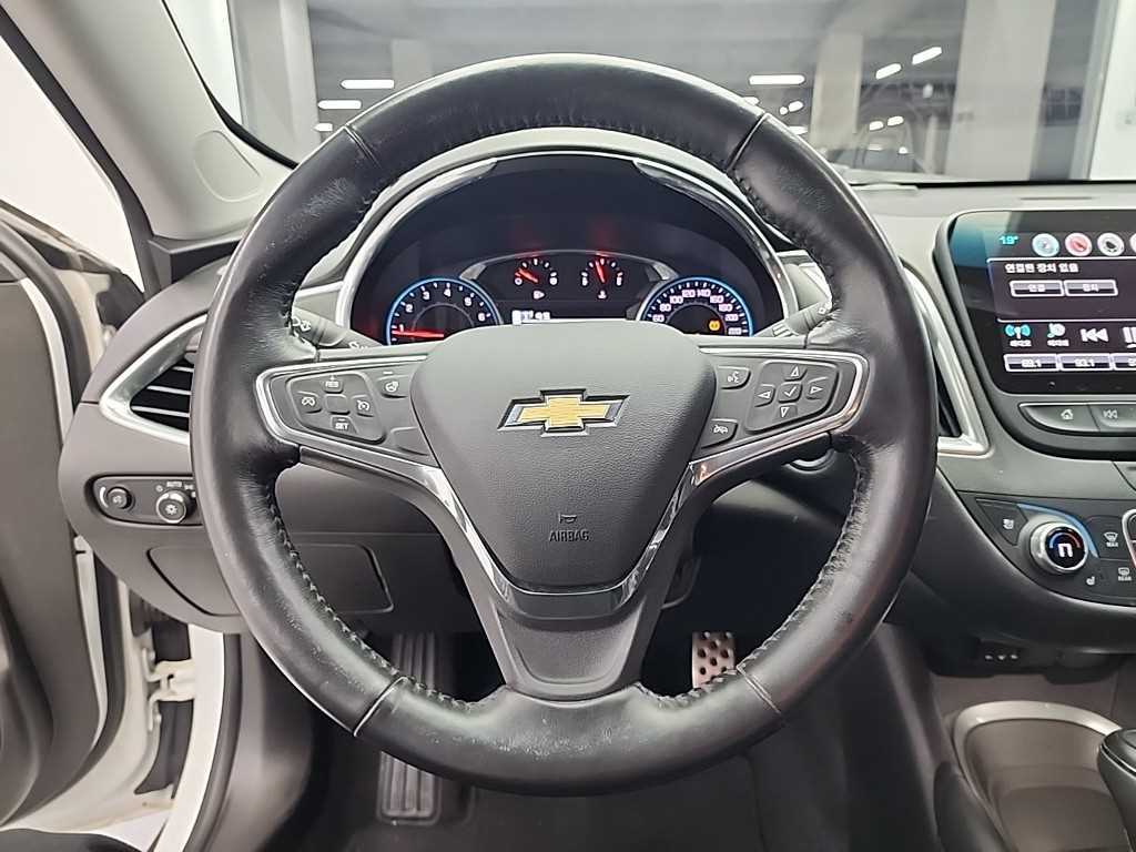 Chevrolet Malibu - Vista 9