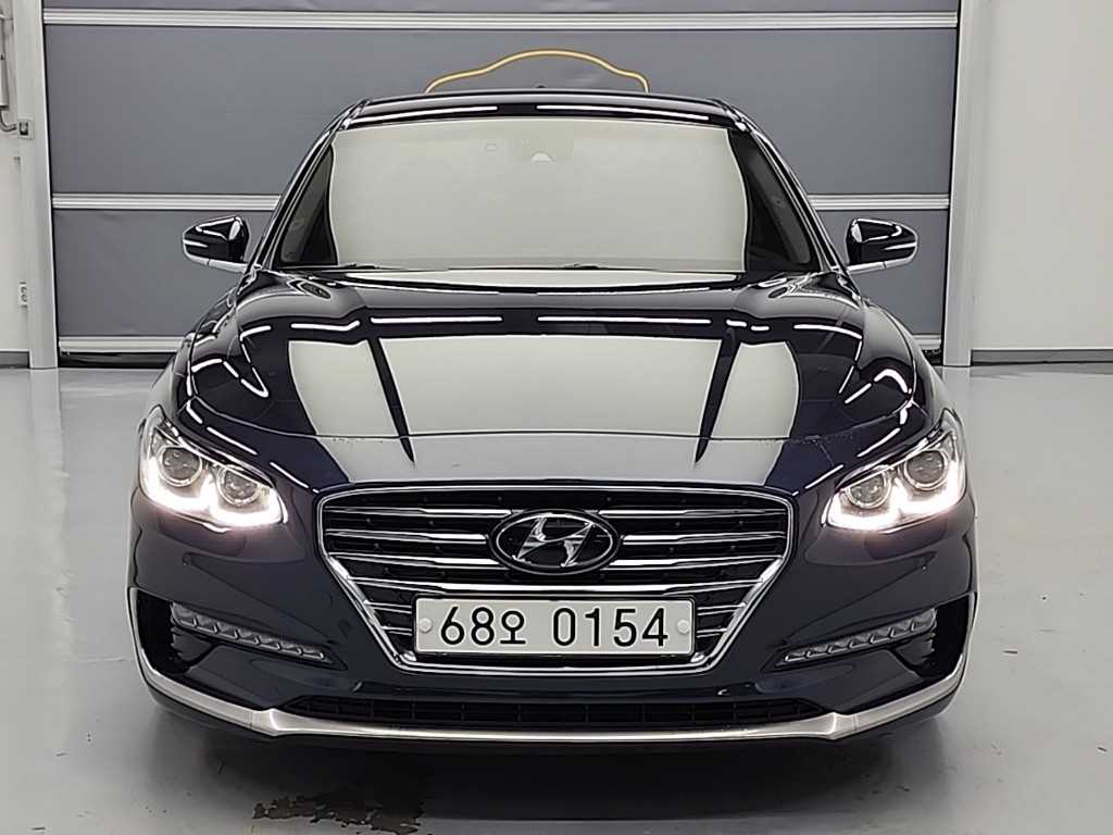 HYUNDAI Grandeur - Vista 2