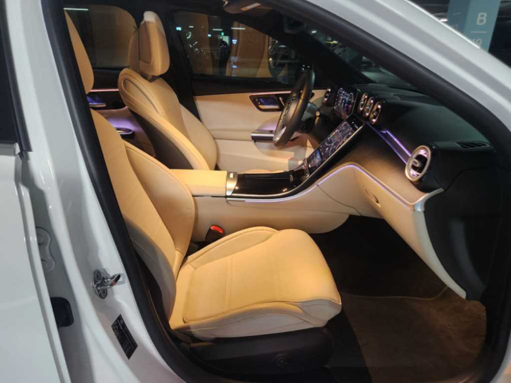 Mercedes Benz C Class - Vista 7