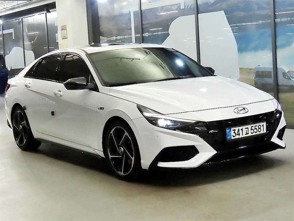 HYUNDAI Avante 2021 Blanco - Importación desde Corea - HF Imports Iquique - Foto 1