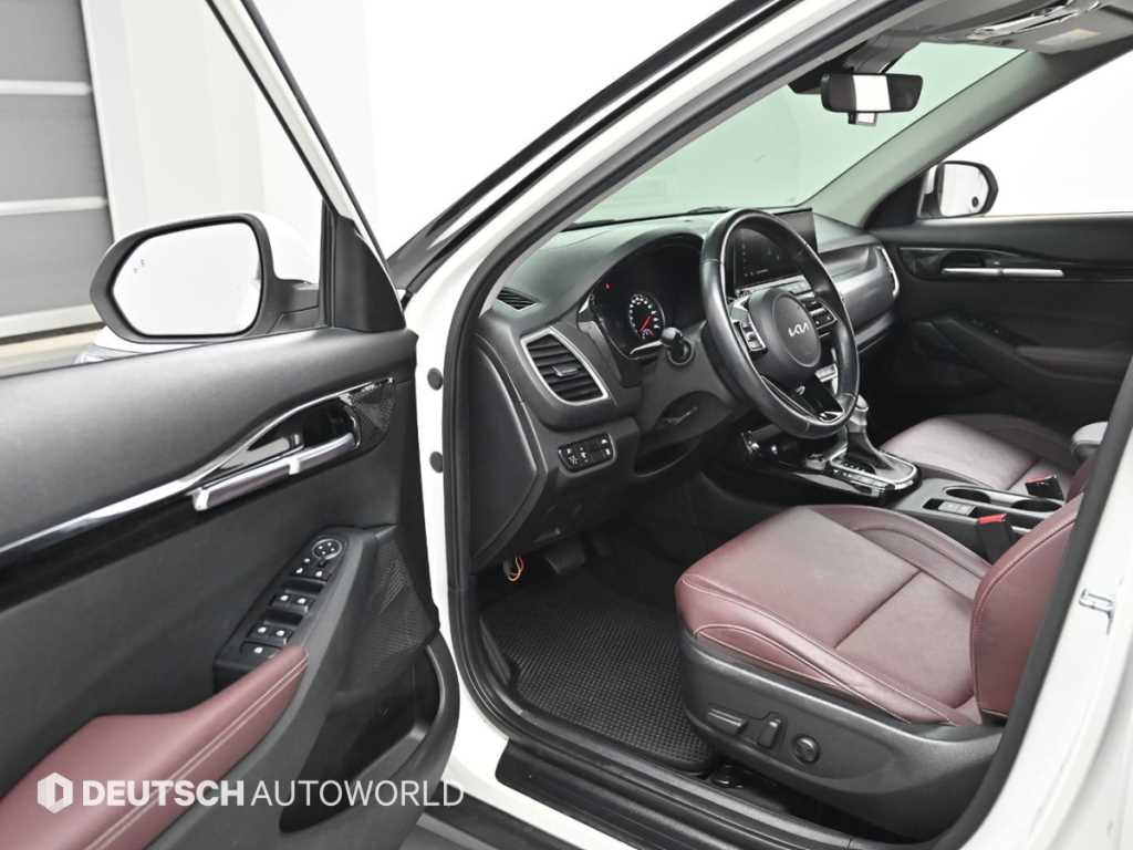 KIA Seltos - Vista 11