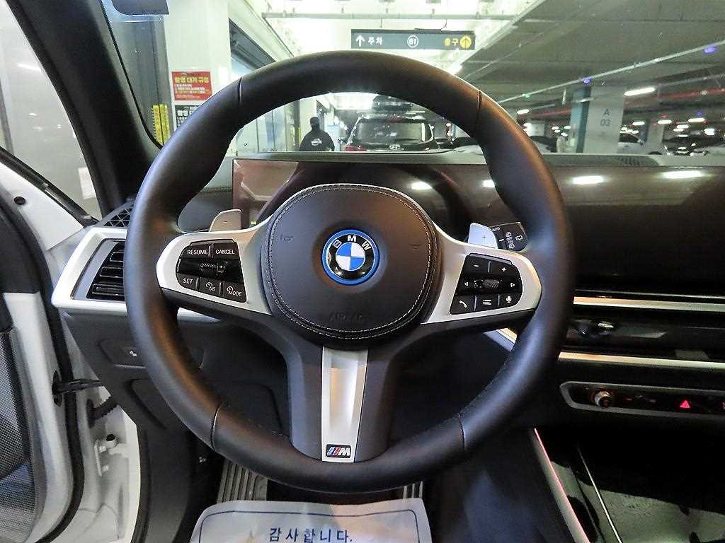 BMW X5 - Vista 8