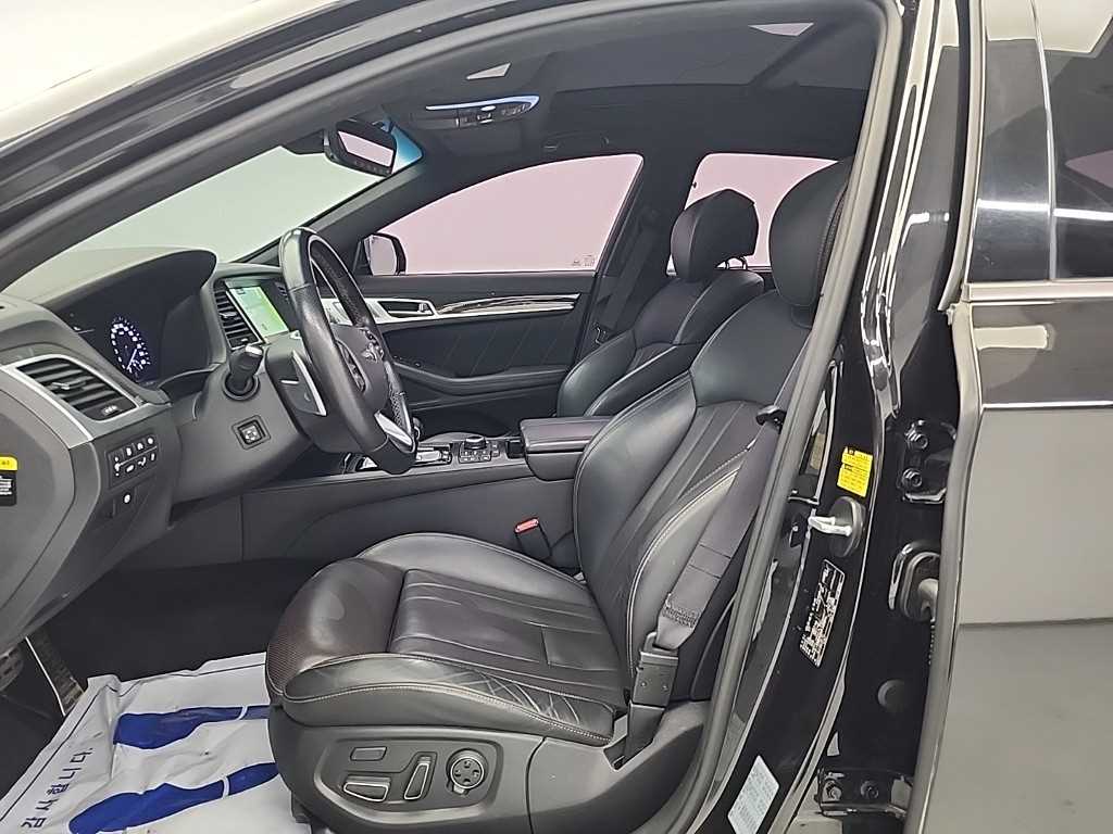 Genesis G80 - Vista 11