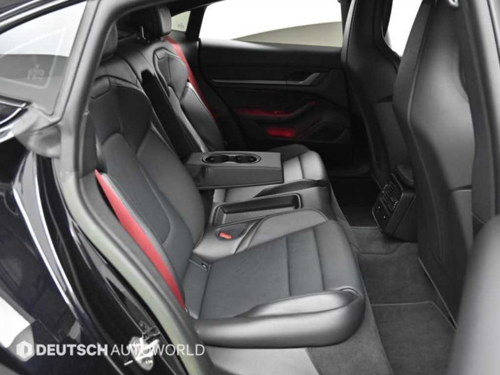 Porsche Taycan - Vista 12