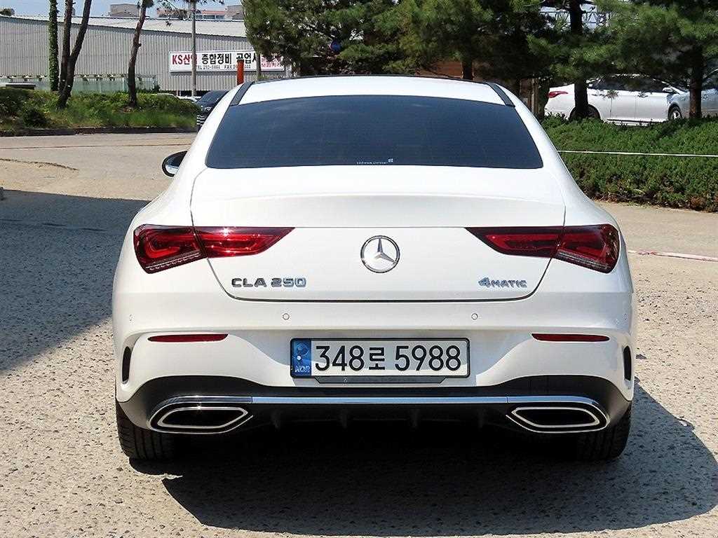 Mercedes Benz CLA Class - Vista 5