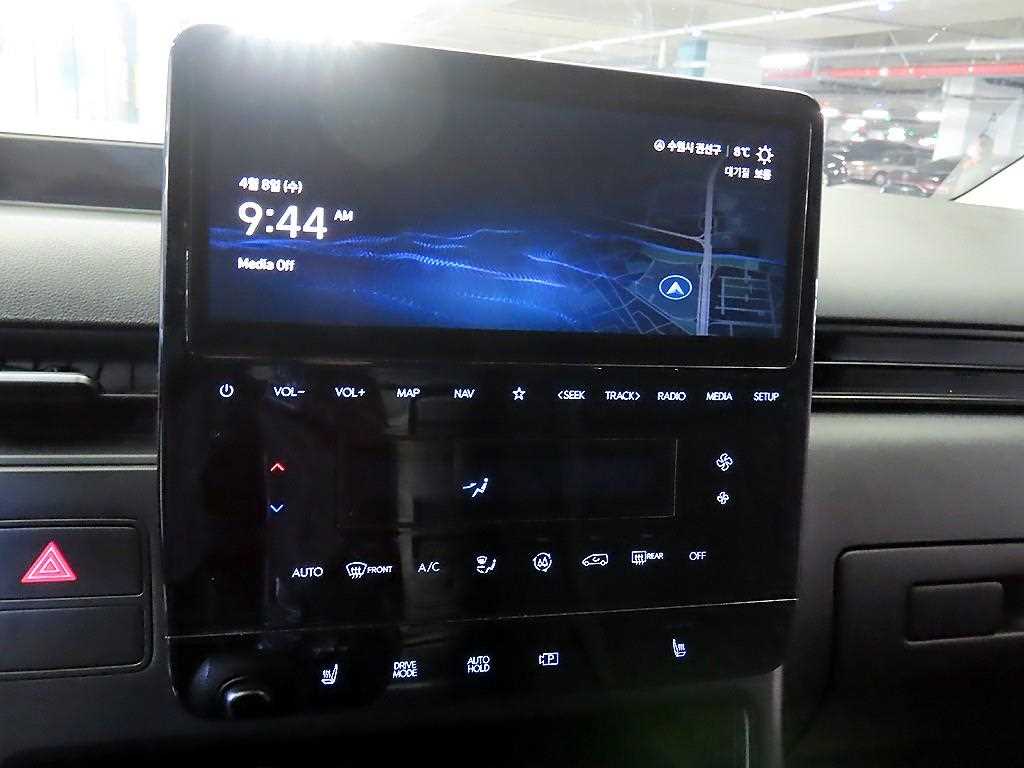 HYUNDAI Staria - Vista 11