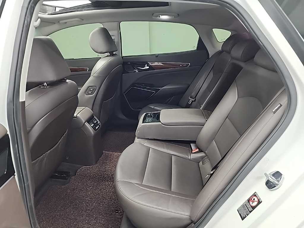 KIA K7 - Vista 12
