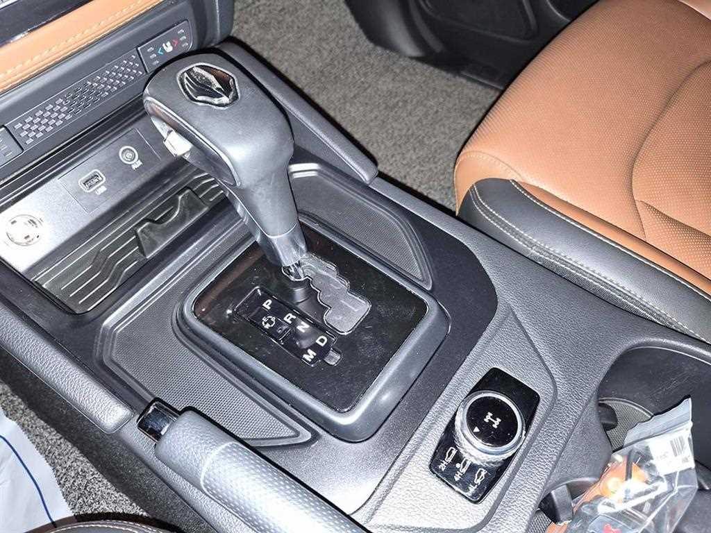 Ssangyong Rexton - Vista 11