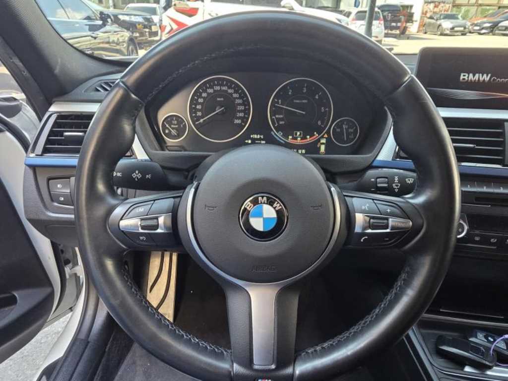 BMW 3 series - Vista 3
