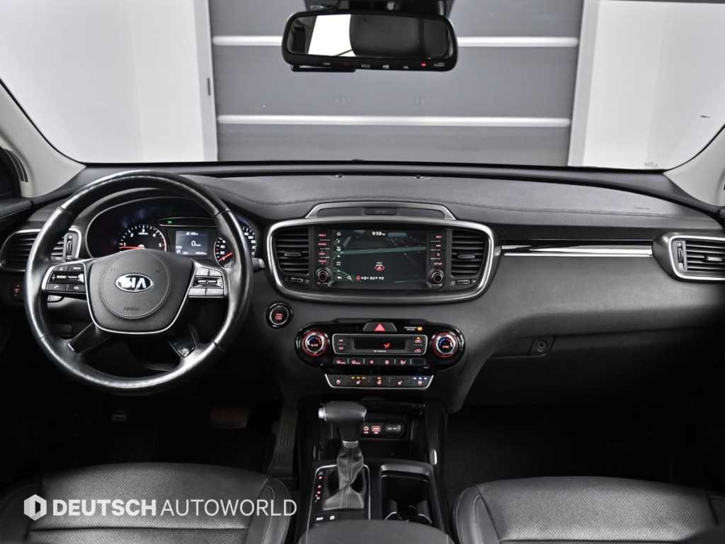 KIA Sorento - Vista 7