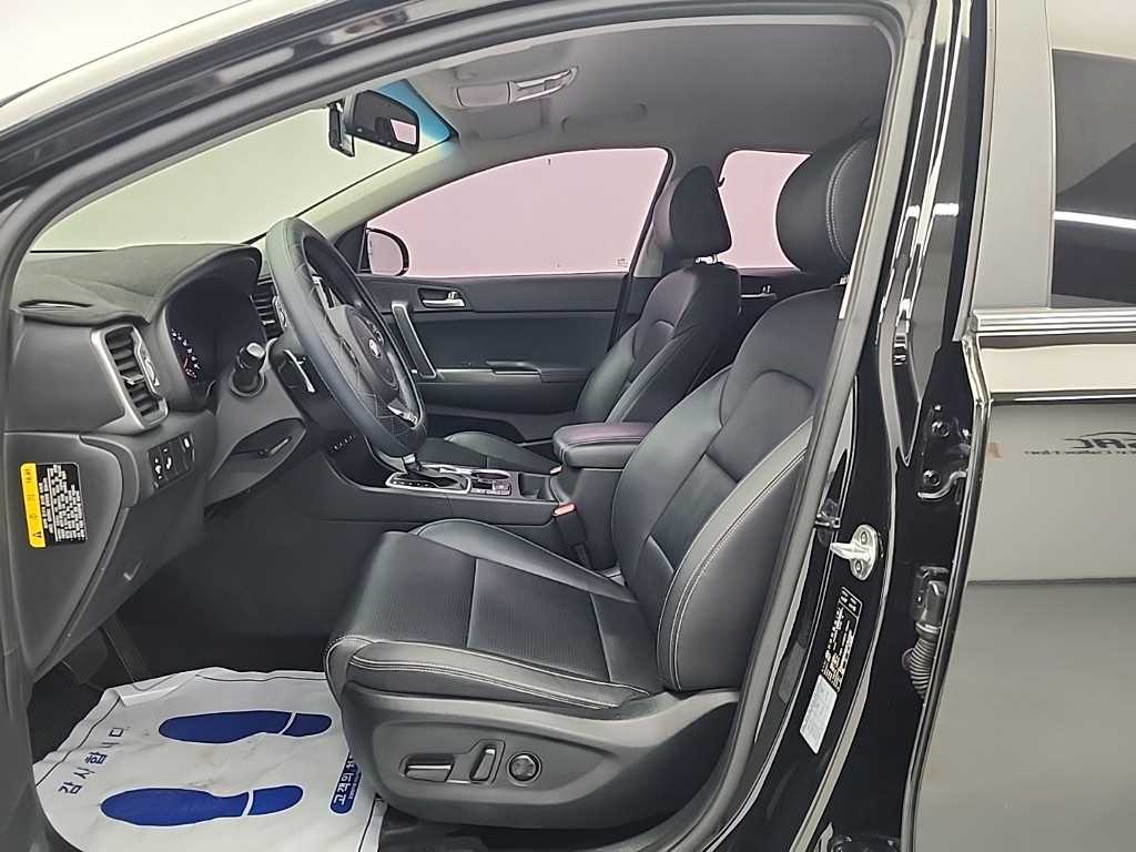 KIA Sportage - Vista 11