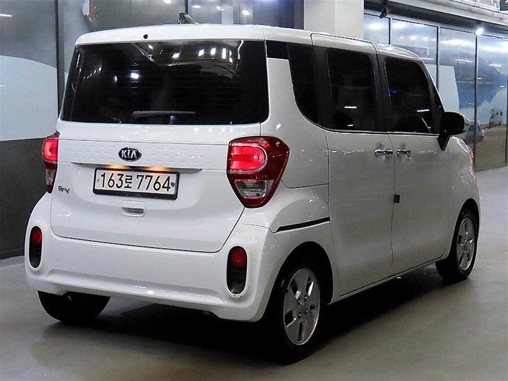 KIA Ray - Vista 4