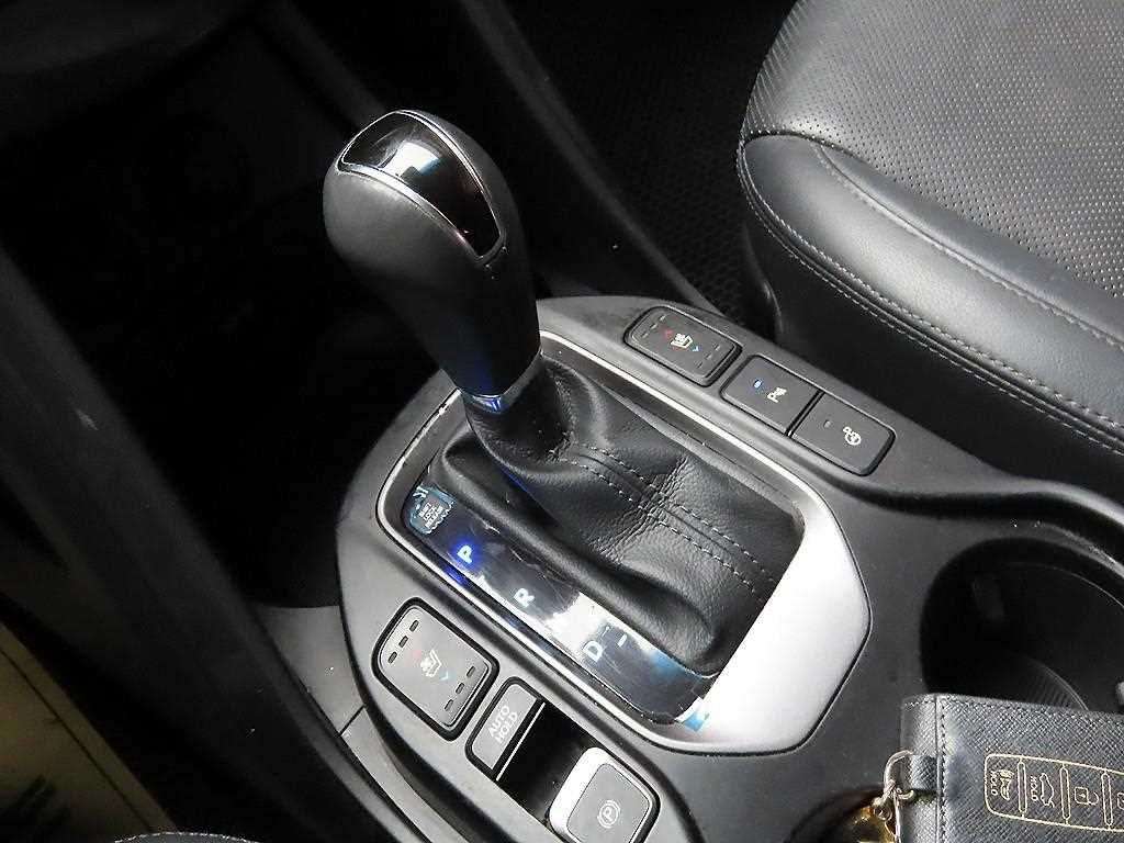 HYUNDAI Santa Fe - Vista 10