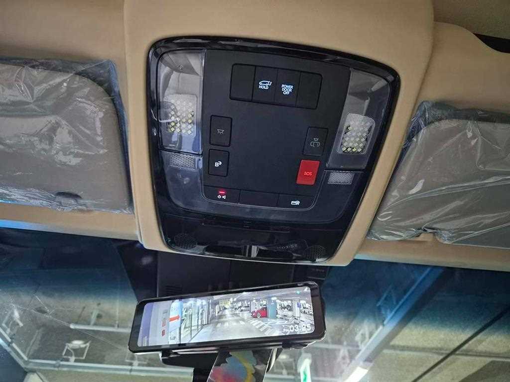 HYUNDAI Staria 2025 Gris - Importación desde Corea - HF Imports Iquique - Foto 17